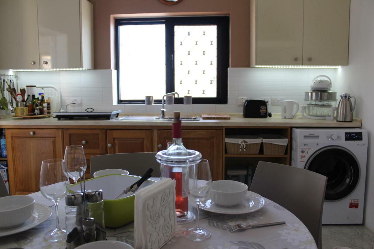 Cosy Home 멜리에하 외부 사진